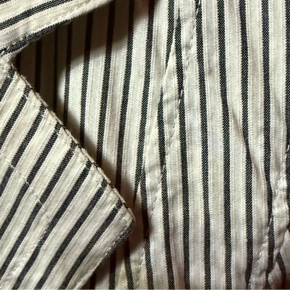 Talbots Petite Striped Blazer Size 12 - Picture 3 of 3